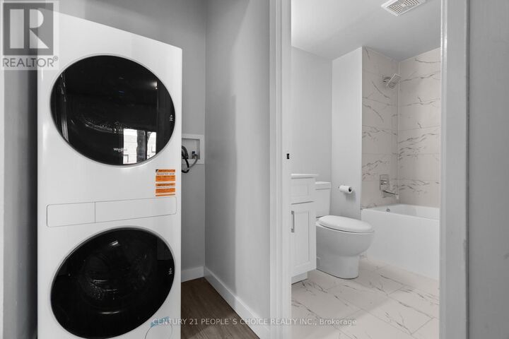 Property Photo:  72 Main Street East 107  ON L3K 5Z8 