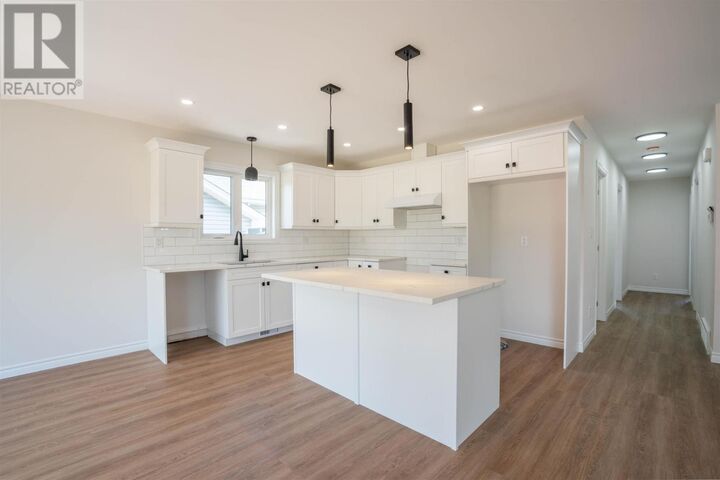 Property Photo: 255 East Balfour St ON P6C 1X8