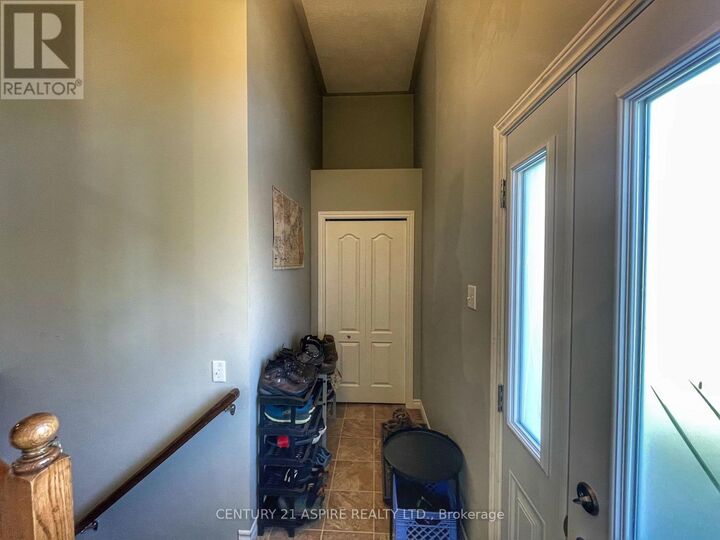 Property Photo: 22 Joseph Street ON K0J 1J0