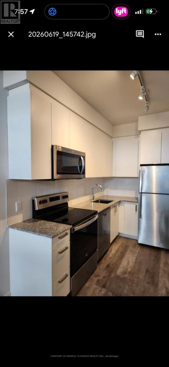 Property Photo:  1010 Dundas Street East 521  ON L1N 2K2 