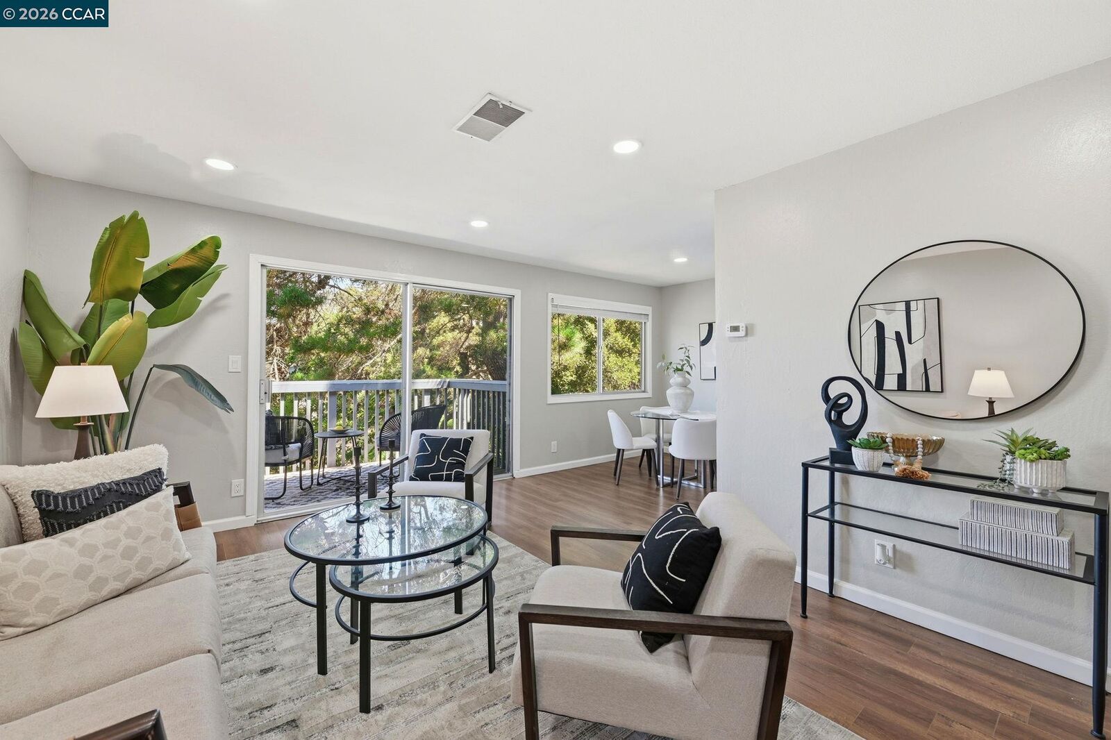 Property Photo: 2332 D St CA 94541