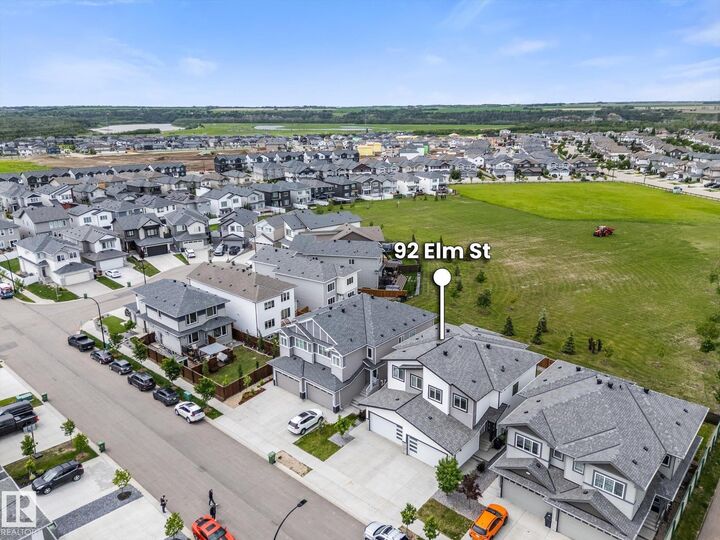 Property Photo: 92 Elm Street AB T8L 0X8