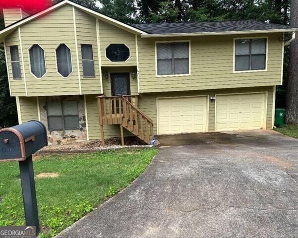 Property Photo:  671 Pepperwood Trail  GA 30087 