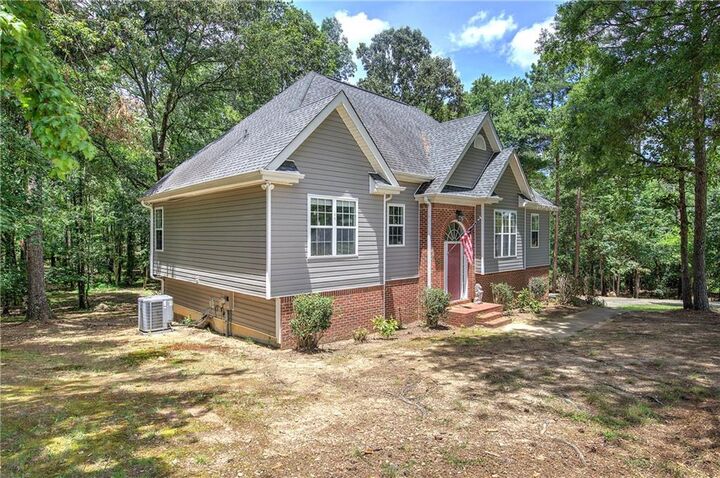 Property Photo:  80 Iron Hill Road  GA 30178 