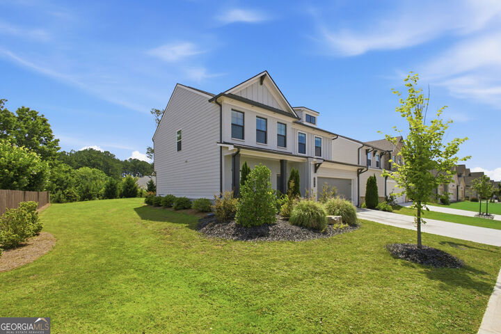 Property Photo: 2700 Westgate Park Drive GA 30052