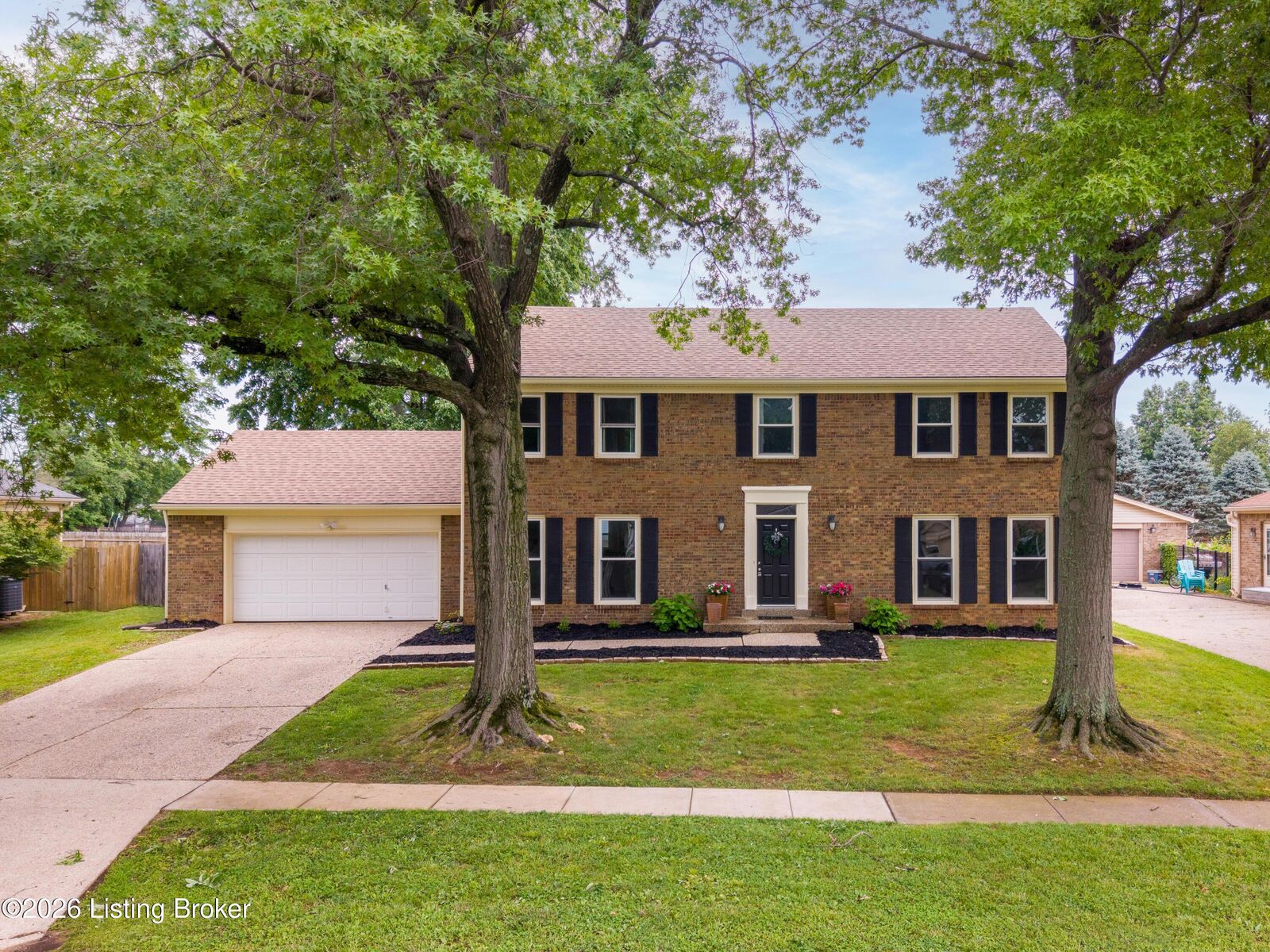 Property Photo:  9003 Blossom Ln  KY 40242 