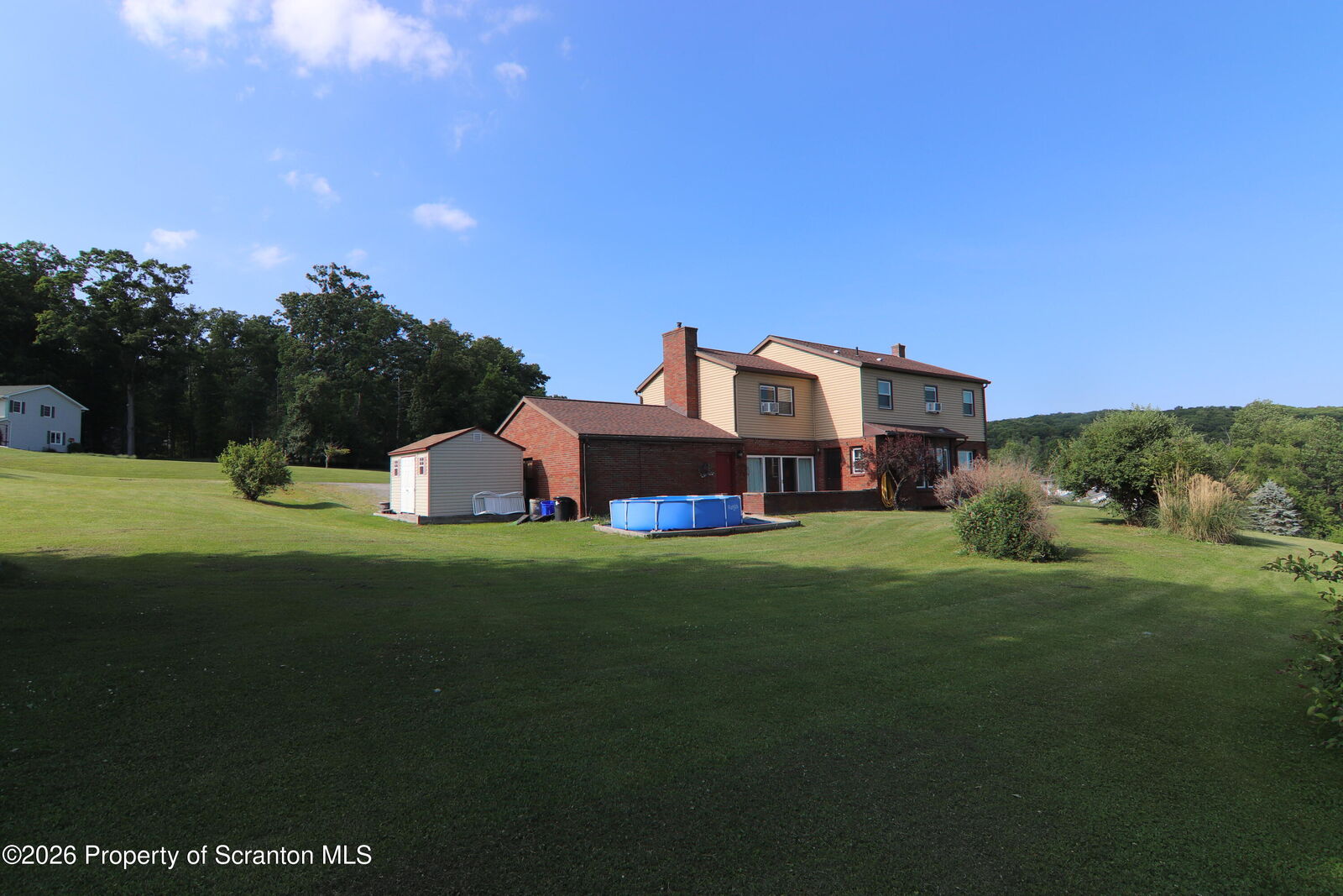 Property Photo: 10 Dogwood Drive PA 18657