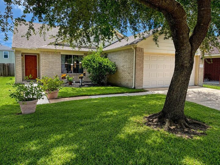 Property Photo:  11323 Granite Rock Lane  TX 77375 