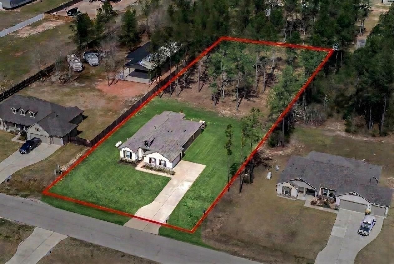 Property Photo: 16747 Rockwall Street TX 77303