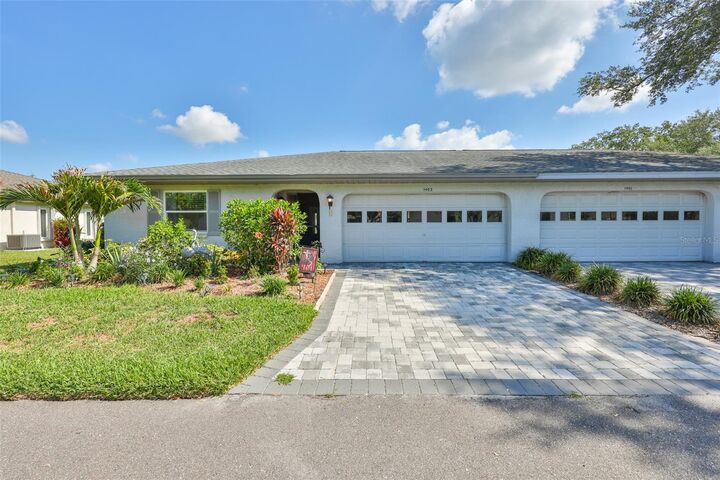 Property Photo:  1403 Langley Drive  FL 33573 