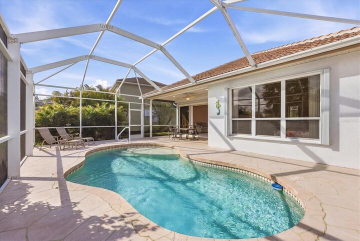 Property Photo: 3239 Osprey Ln FL 33953