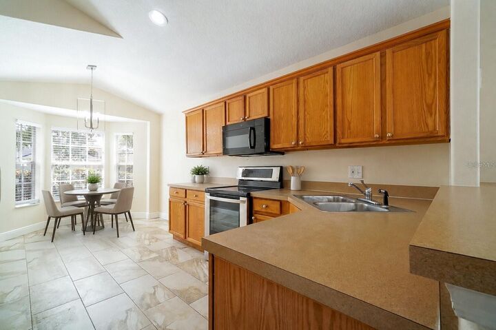 Property Photo:  13518 Briarmoor Court  FL 32837 