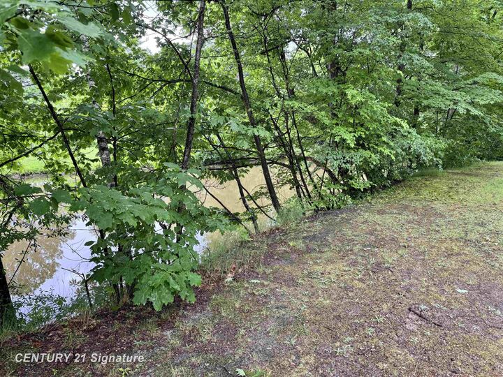Property Photo:  3769 Waters Edge Drive  MI 48612 