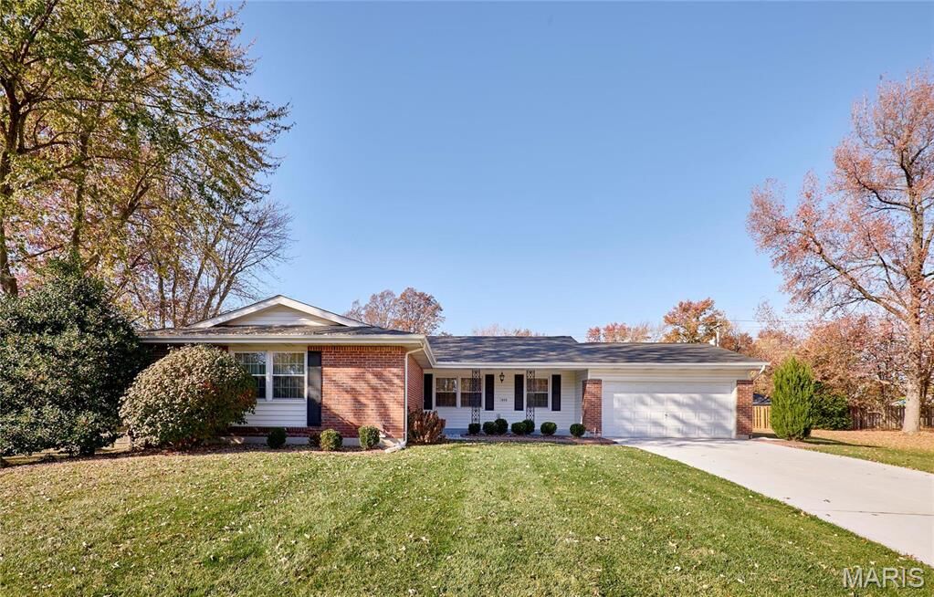 Property Photo: 415 Trail Grove Court MO 63011