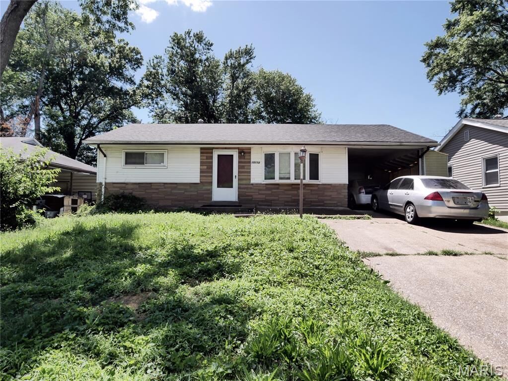 Property Photo:  10113 Crown Point Drive  MO 63136 