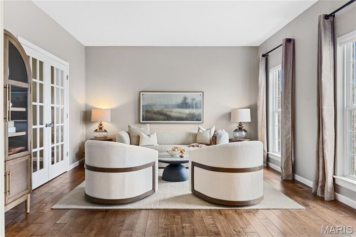 Property Photo:  212 Chestnut Hill Drive  MO 63368 