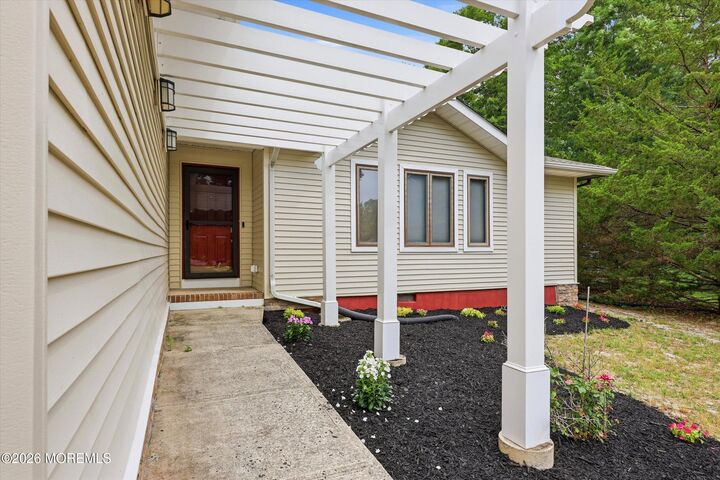 Property Photo:  54 Sugarhill Road  NJ 08050 