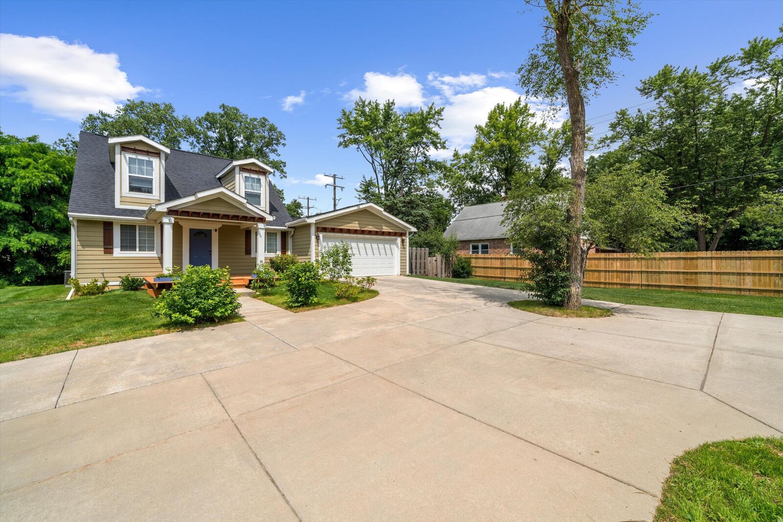 Property Photo: 1 Maple Village Court MI 48103