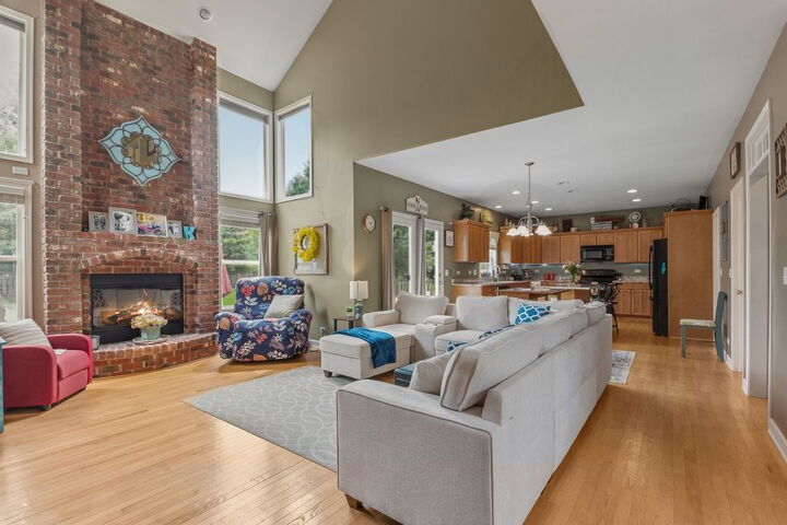 Property Photo: 936 Stony Creek Lane IL 60560