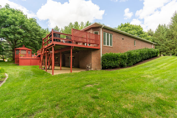 Property Photo:  640 Timber Ridge Road  IL 61356 