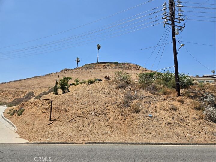 Property Photo:  5623 Golden West Ave  CA 92509 