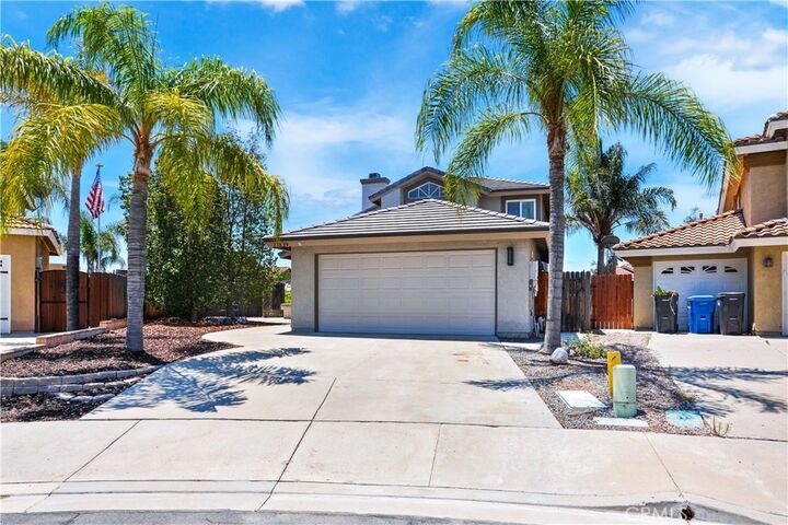 Property Photo:  23839 Sweet Pea Court  CA 92562 