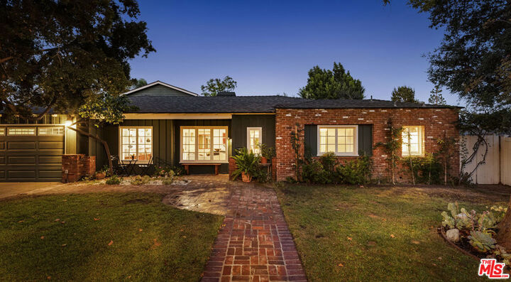 Property Photo: 5108 Strohm Avenue CA 91601