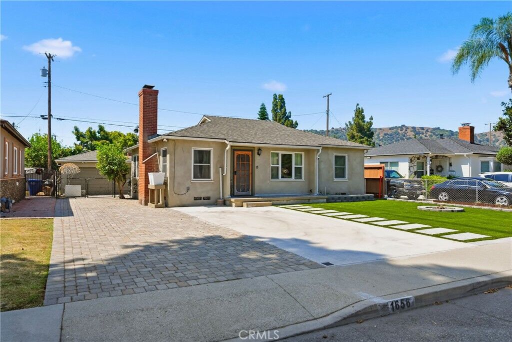 Property Photo: 1656 Vejar CA 91766