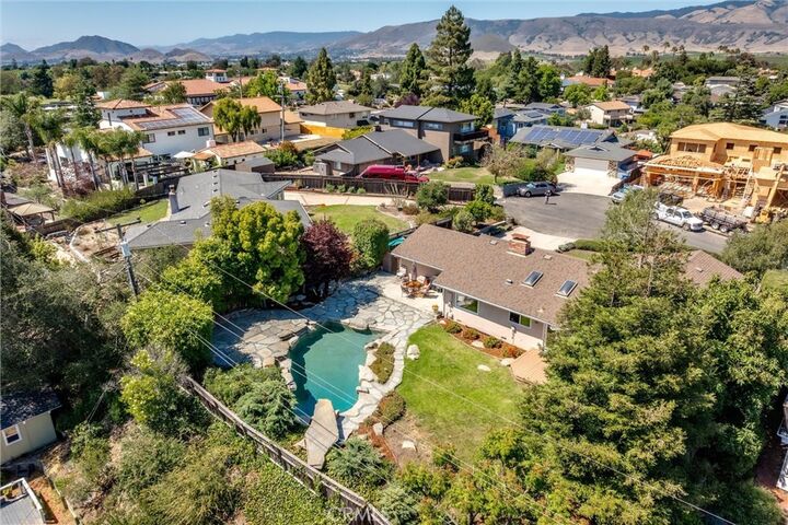 Property Photo:  6020 Joan Place  CA 93401 