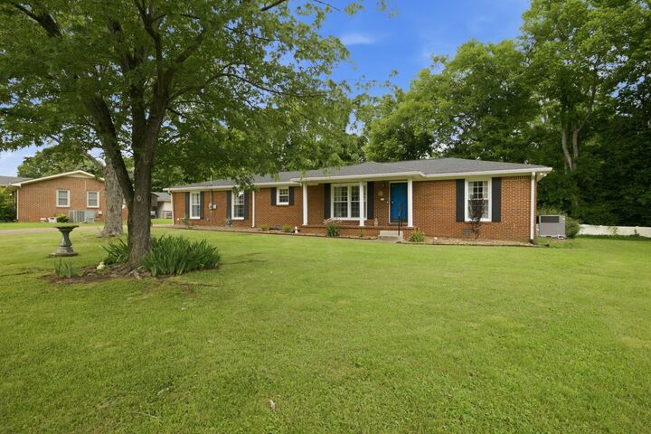 Property Photo:  1507 Jewell Dr  TN 38401 