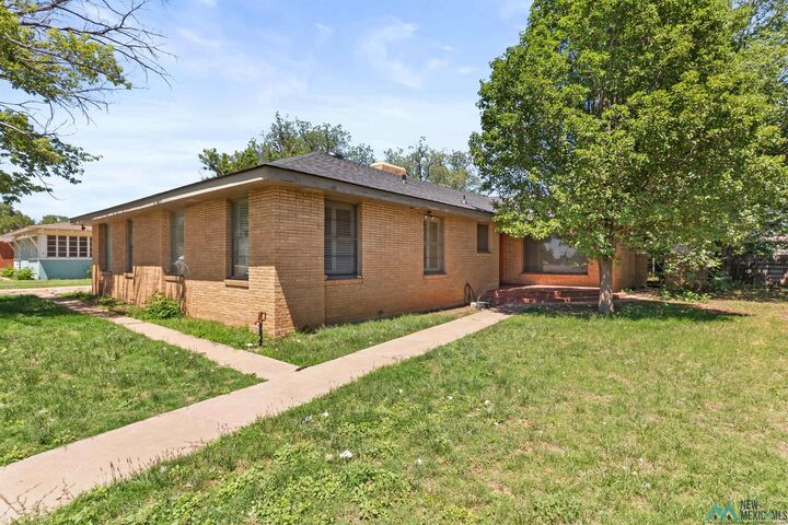 Property Photo:  2121 Gidding Street  NM 88101-1721 
