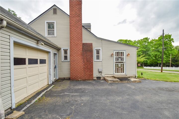 Property Photo:  755 Lake Drive  OH 44511 