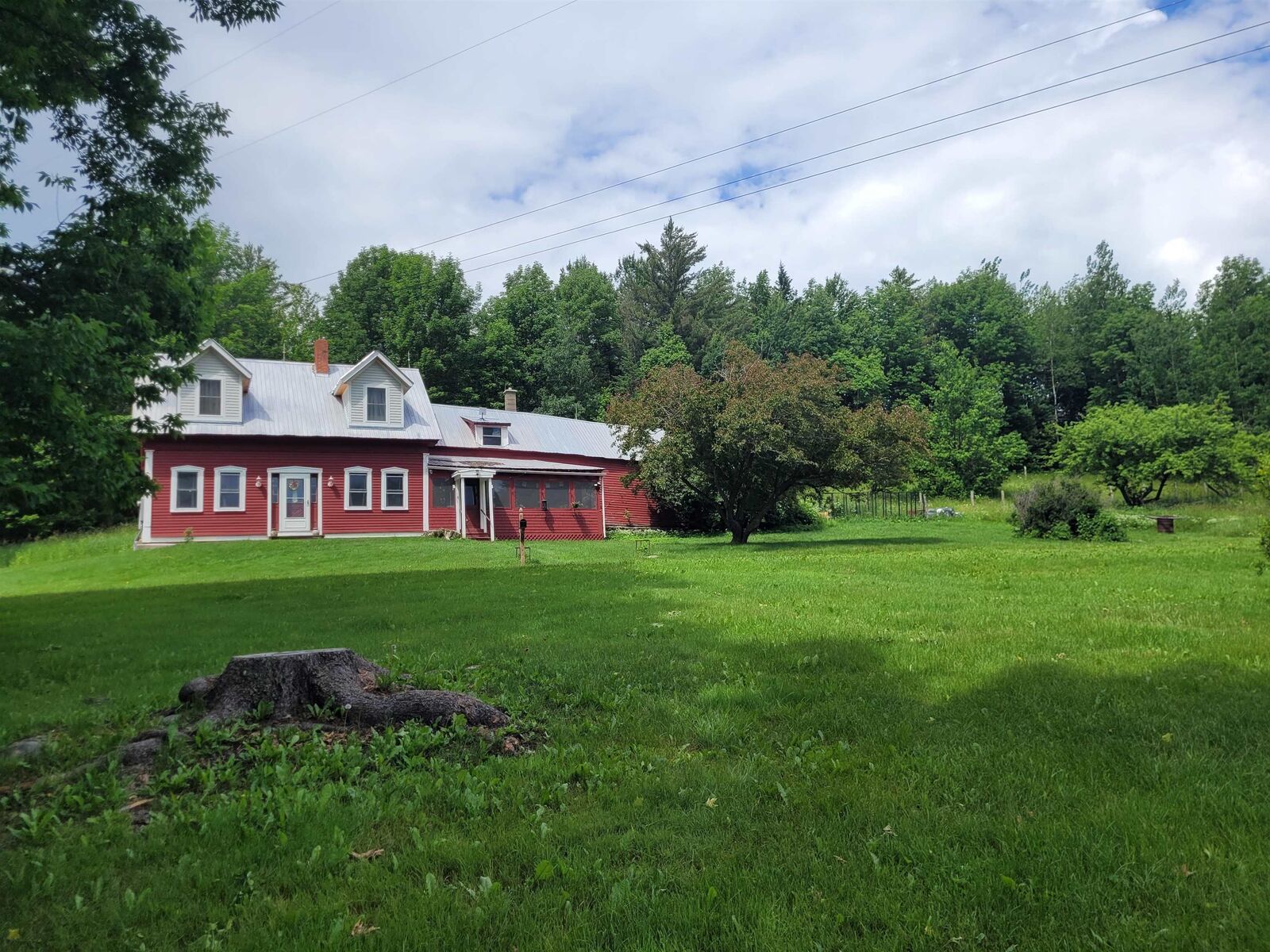 Property Photo:  66 Downing Road  VT 05906-8500 