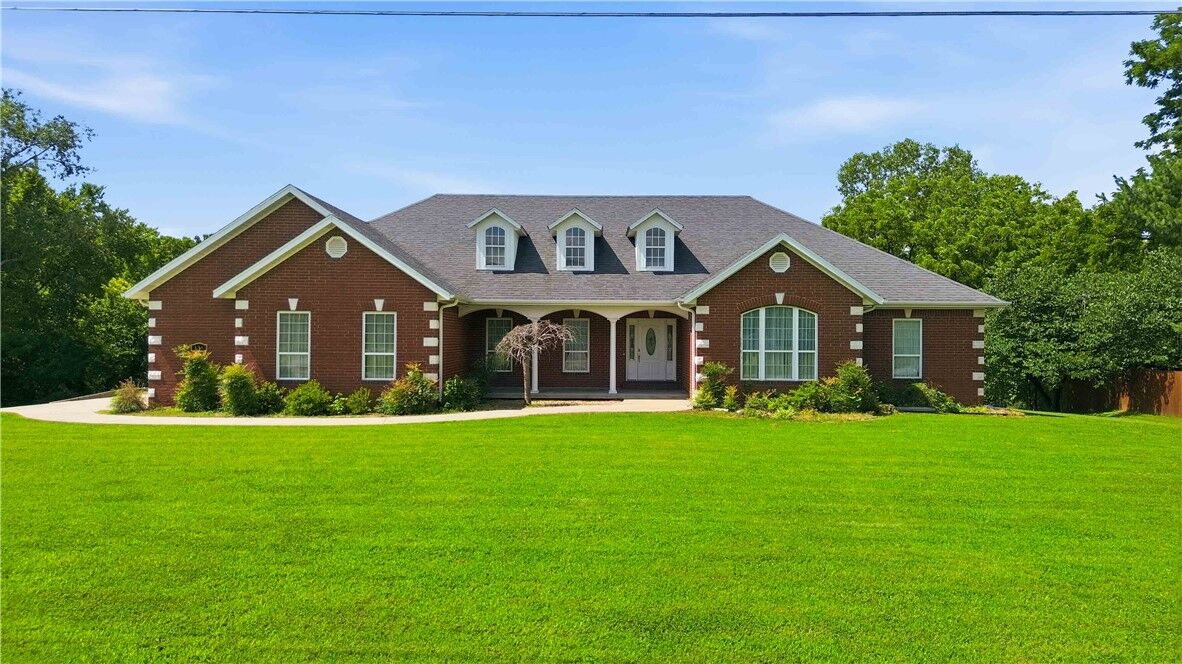 Property Photo:  136 Riverview Drive  MO 64831 