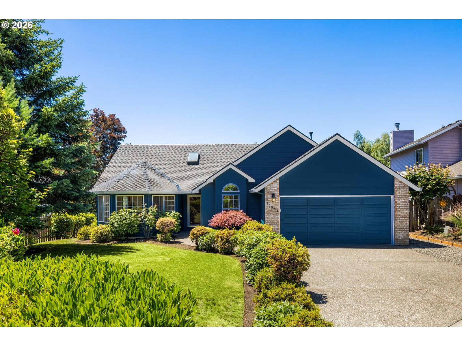 Property Photo:  10555 SW 133rd Pl  OR 97008 