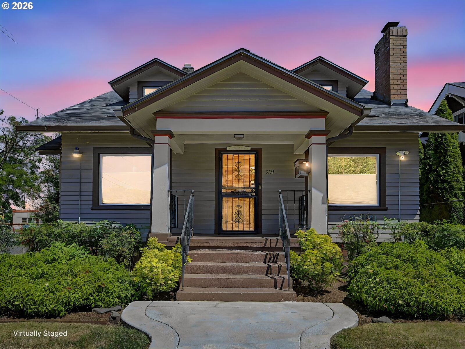 Property Photo:  5774 NE Garfield Ave  OR 97211 