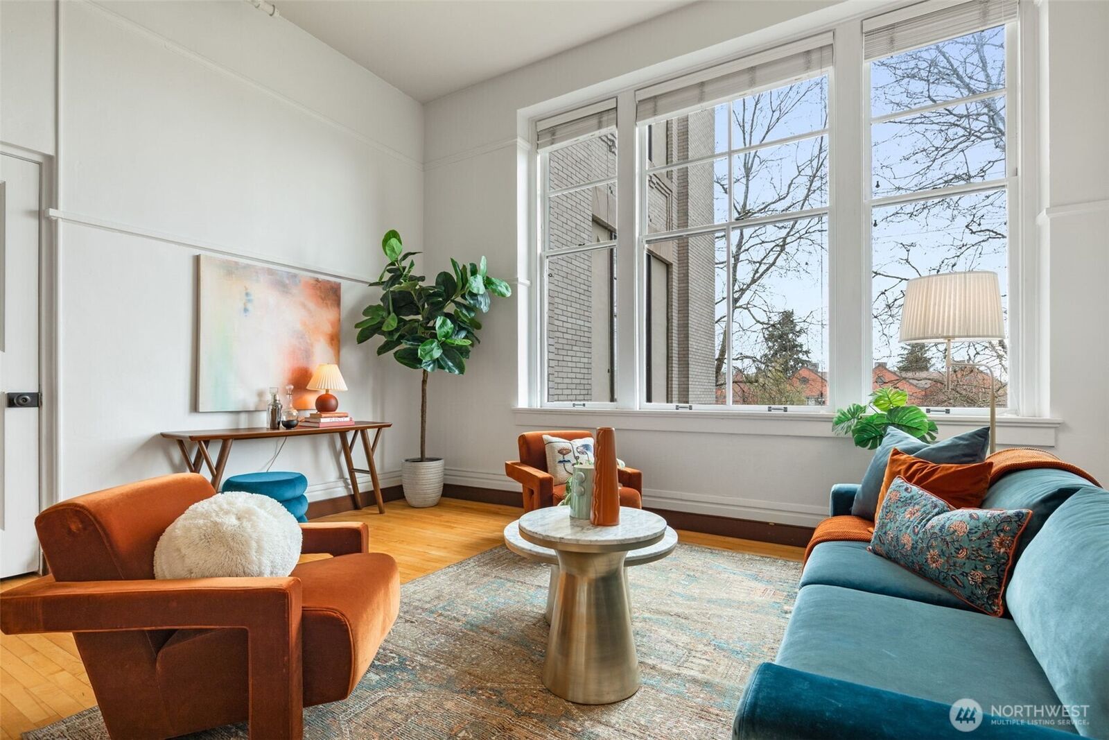 Property Photo: 201 Galer Street 436 WA 98109