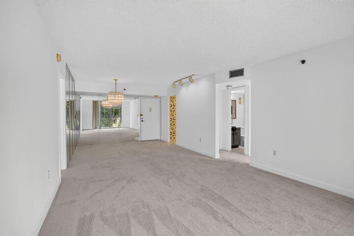 Property Photo:  1100 Saint Charles Place 203  FL 33026 