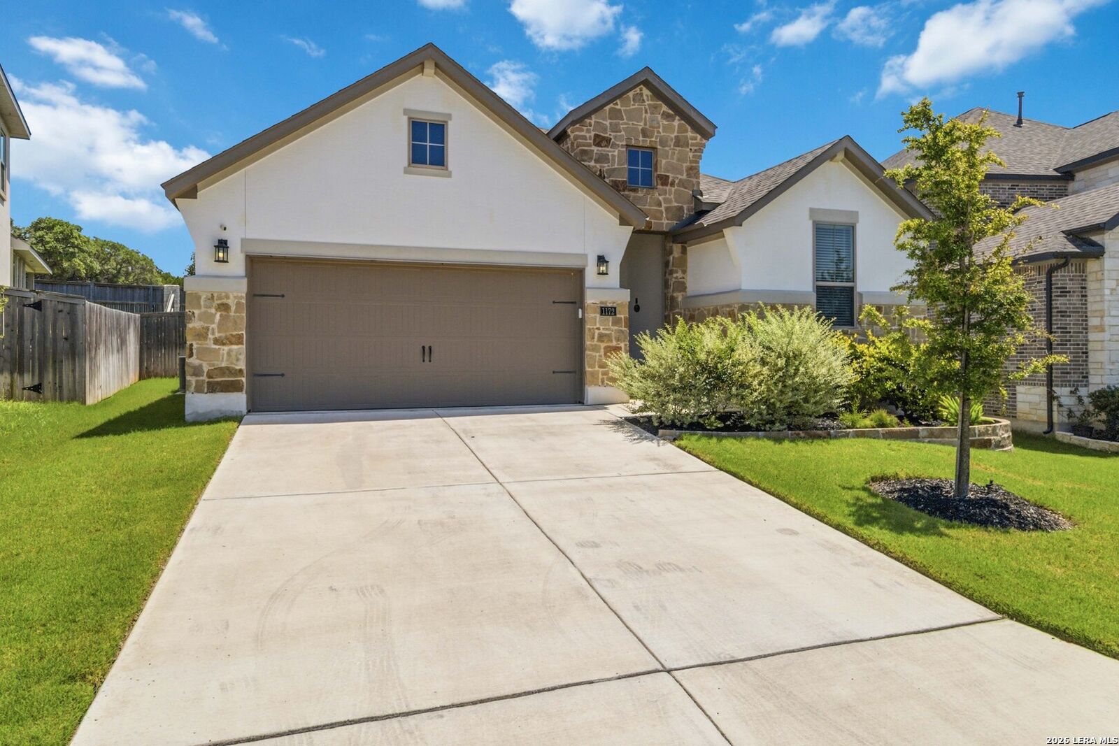 Property Photo: 1172 Cadogan Squire TX 78260