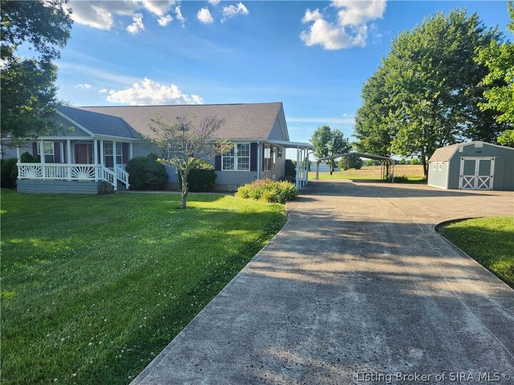 Property Photo:  5818 E Rolling Meadows Drive  IN 47165 