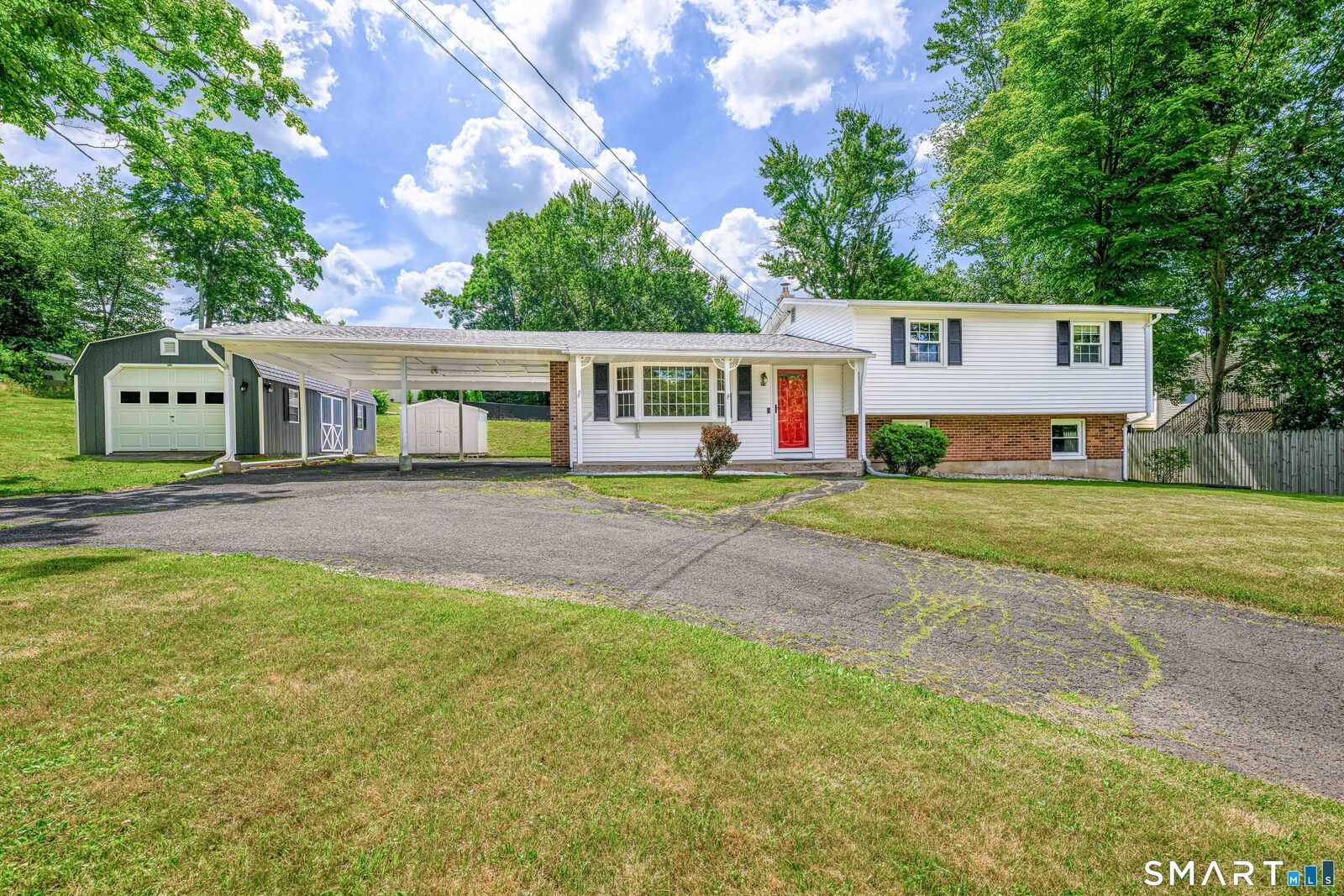Property Photo: 91 Nicholas Road CT 06492