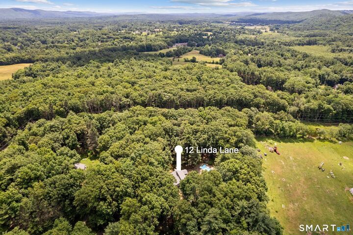 Property Photo:  12 Linda Lane  CT 06070 