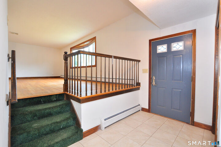 Property Photo:  22 Jeffrey Lane  CT 06111 