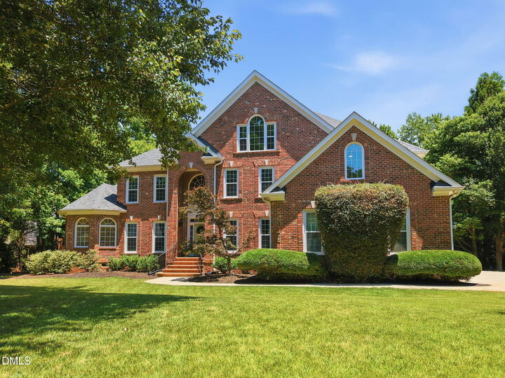 Property Photo: 1308 Ballyclare Court NC 27614