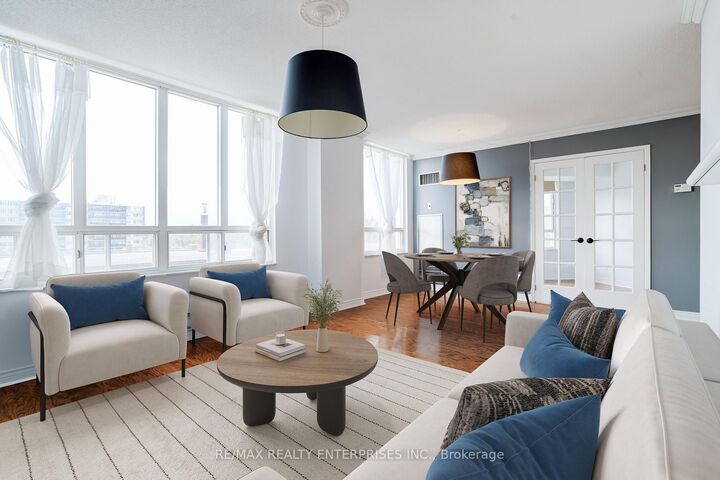 2285 Lake Shore Boulevard W 304 — photo 1