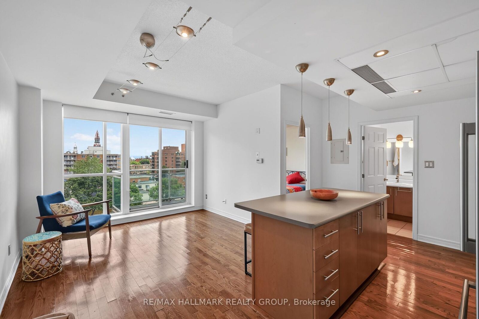 Property Photo: 134 York Street 605 ON K1N 1K8
