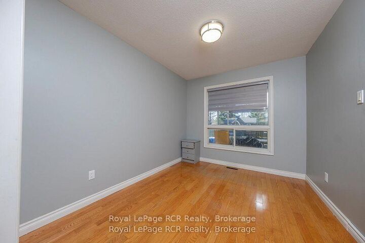 Property Photo: 396 Murray Boulevard ON N2Z 3B3