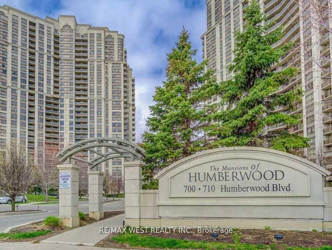 Property Photo: 700 Humberwood Boulevard 529 ON M9W 7J4