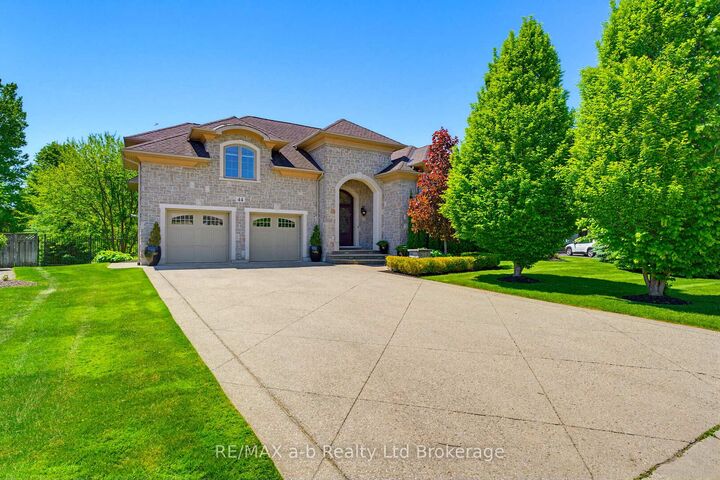 Property Photo: 44 Yeager Avenue ON N3Y 5N3