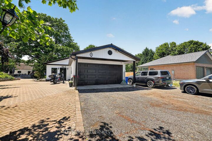 Property Photo: 148 Dover Street ON N0J 1R0